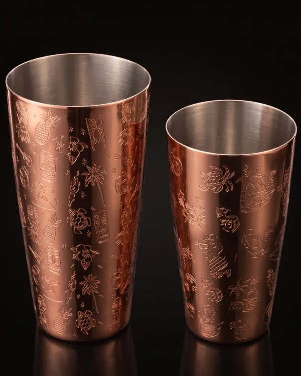 Copper engraved Boston shaker 650 + 850 ml, three-quarter view