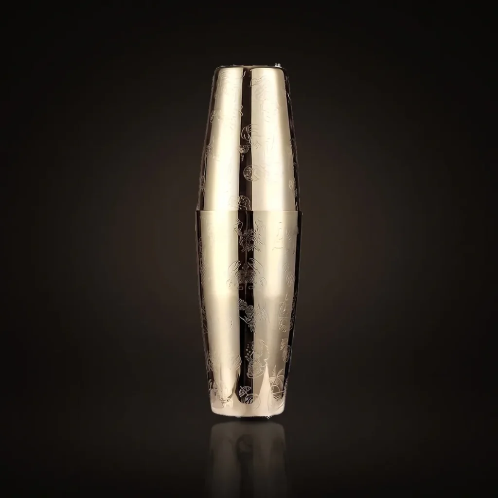 Gold engraved Boston shaker, Hula pattern, front view
