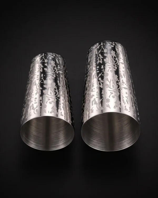 Engraved Boston shaker, Ay Tsao pattern, top view