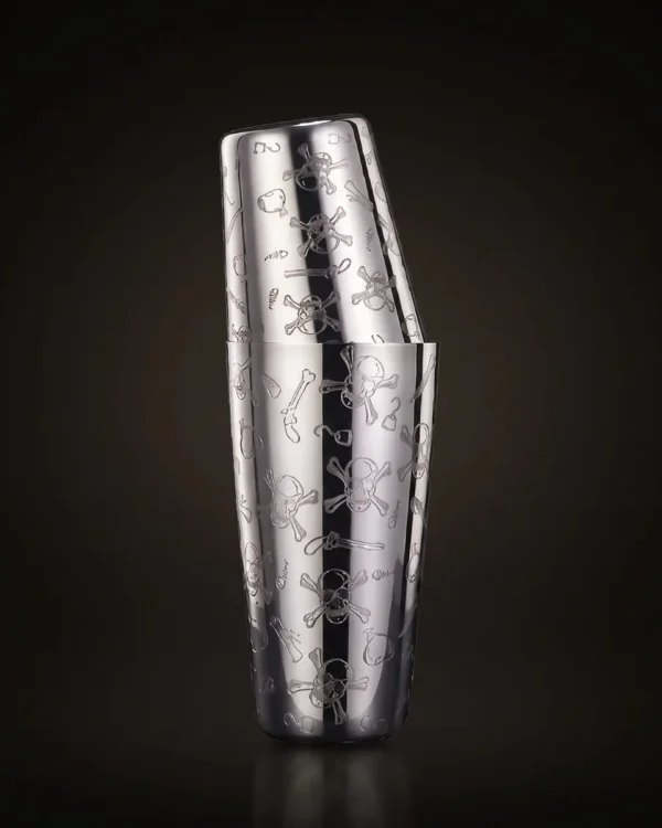 Engraved Boston shaker, skull pattern, front view