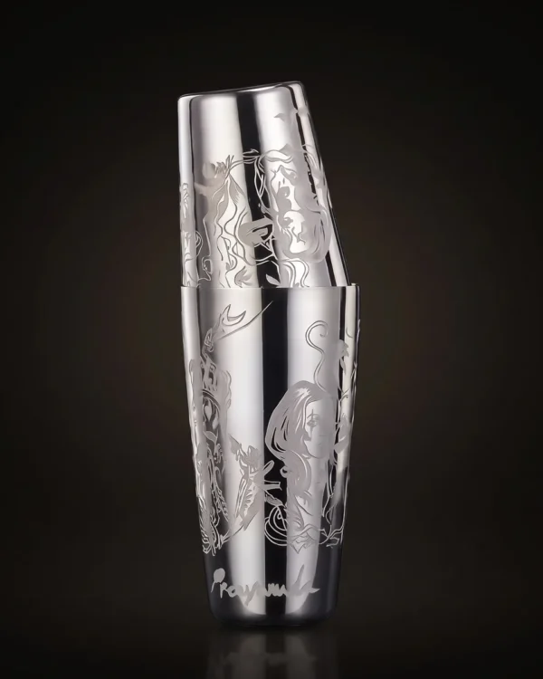Engraved Boston shaker, Viking queen pattern, front view