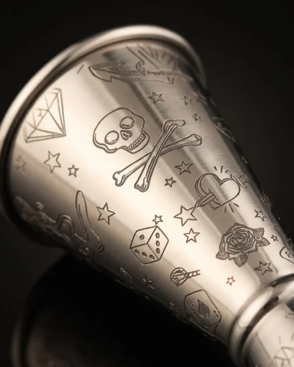 Engraved double jigger 30/60 ml, three-quarter view