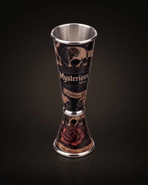 Jigger 30/60 ml, skull and red roses, three-quarter view