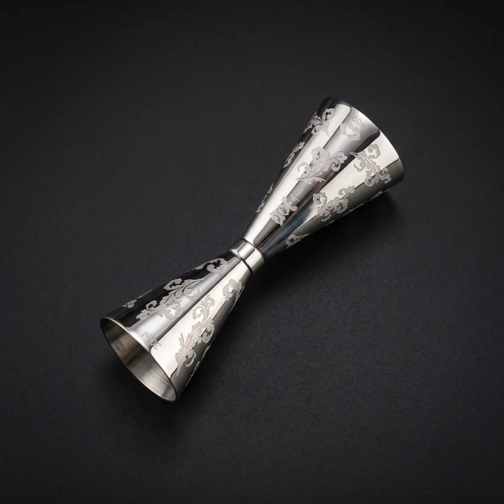 Engraved jigger 30/60 ml, petal pattern, top view