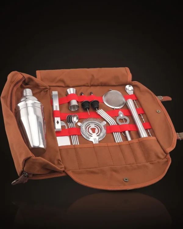 Travel bartender kit 20 pieces, 550 ml, top view