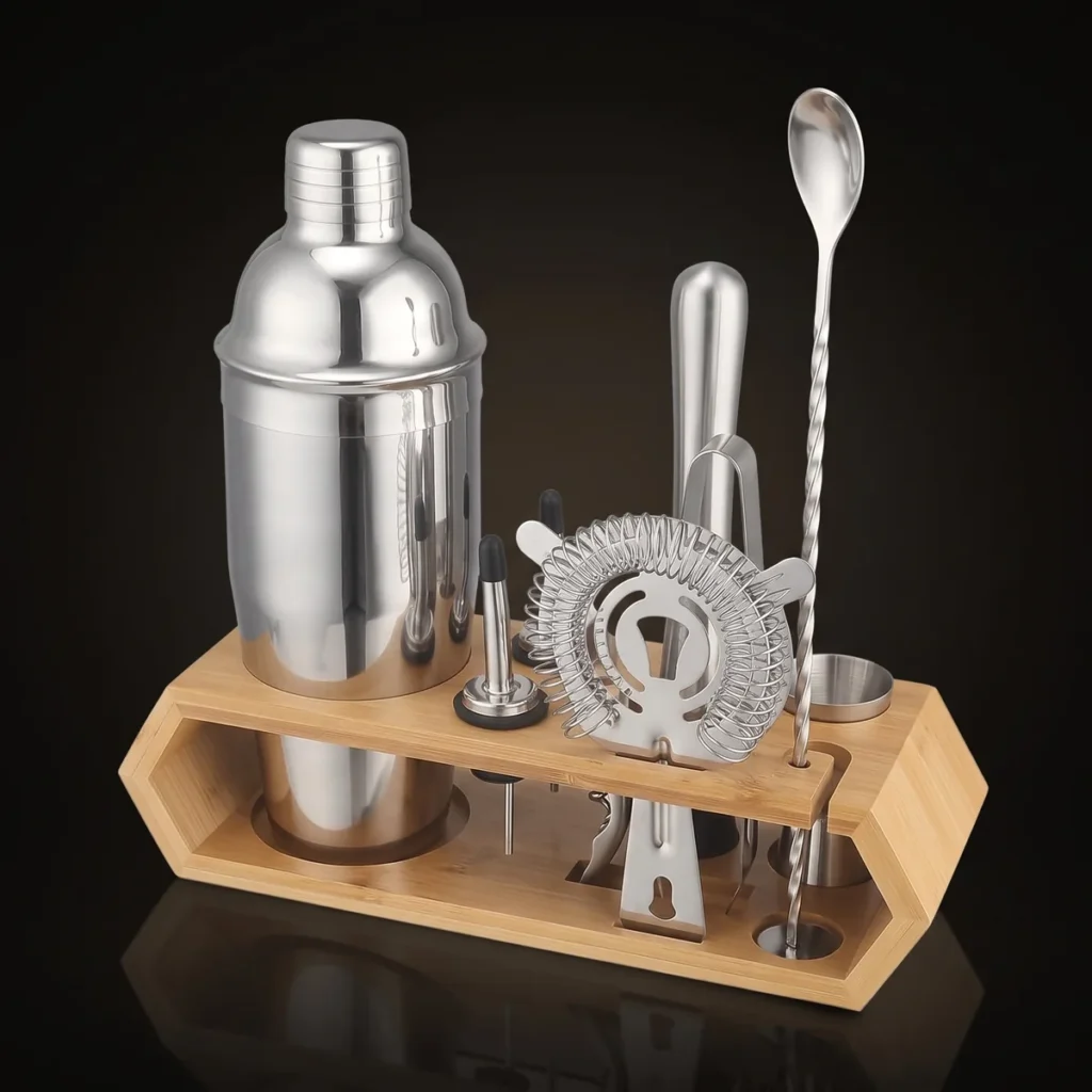 Cocktail kit 10 pieces, hexagonal stand, 750 ml, three-quarter view