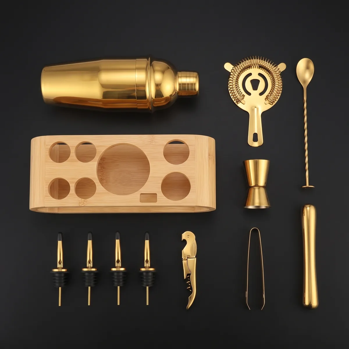 Cocktail kit 12 pieces, gold, 750 ml shaker, top view