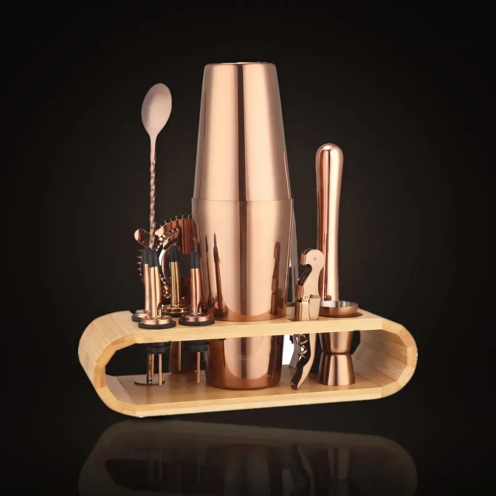 Cocktail kit 12 pieces, rose gold, Boston, front view