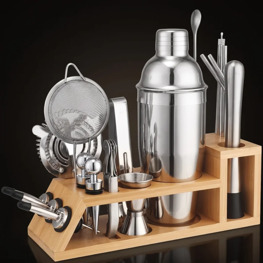 Cocktail kit 20 pieces, bamboo stand, 750 ml shaker, front view