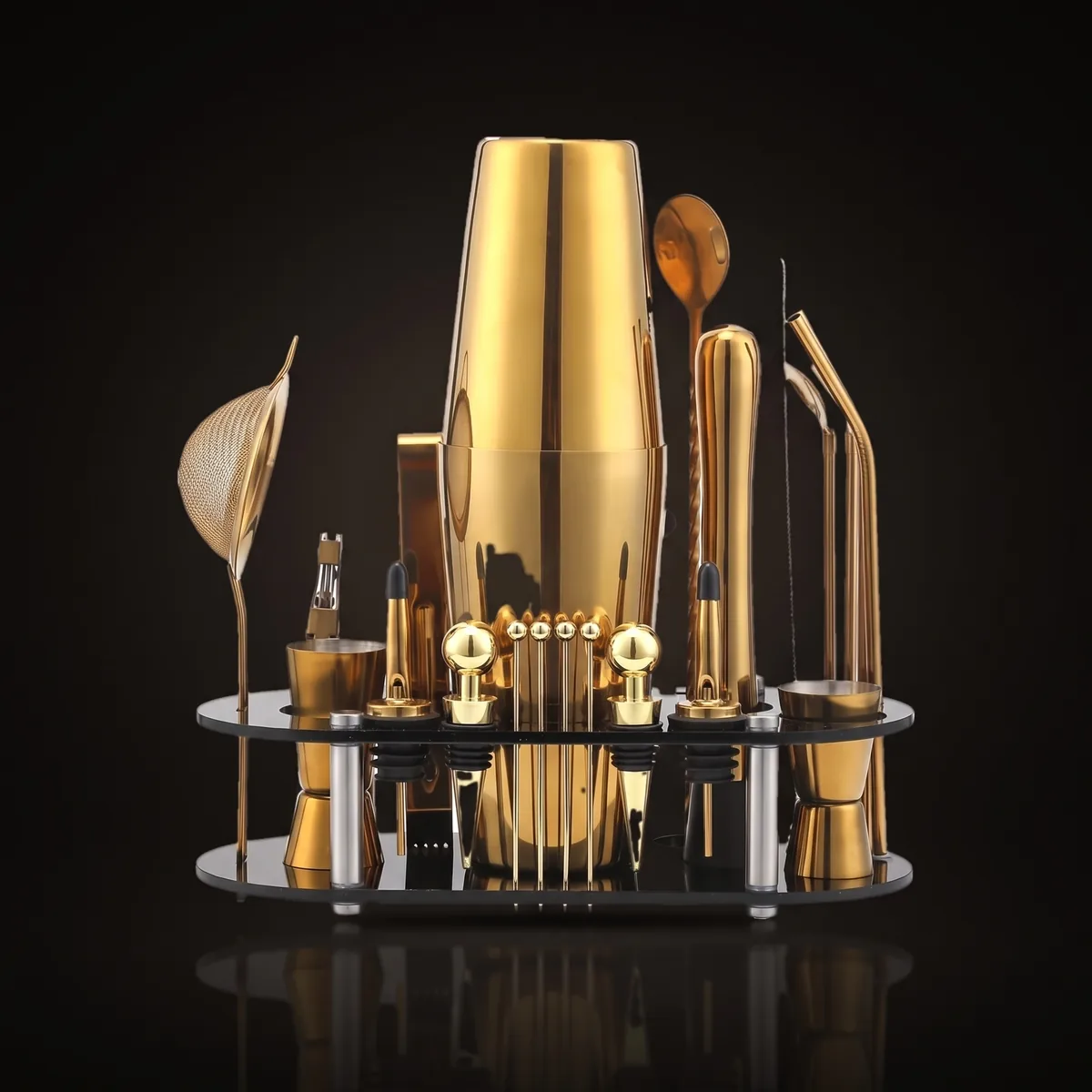 Cocktail kit 23 pieces, gold, Boston, front view