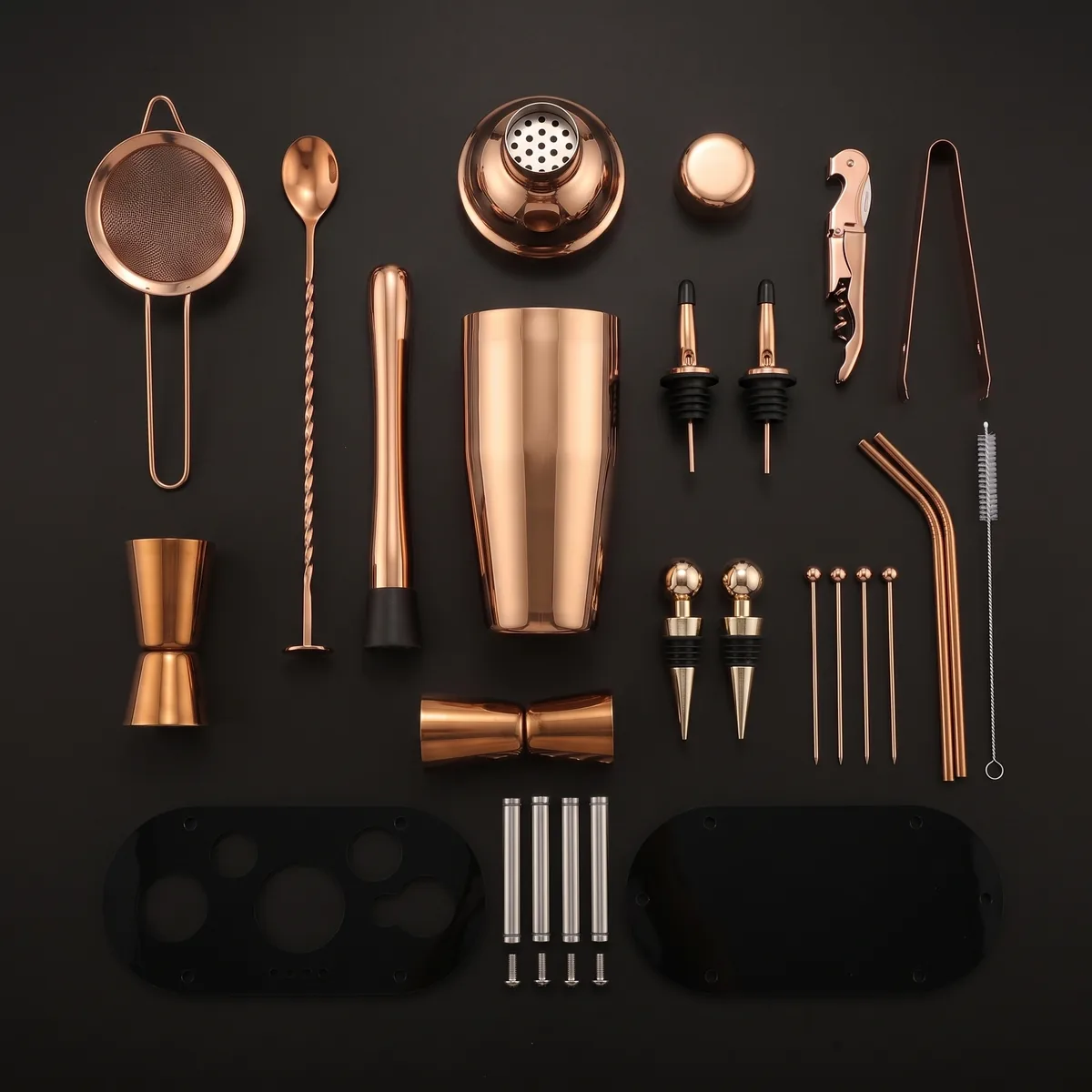 Cocktail kit 23 pieces, rose gold, 750 ml shaker, top view