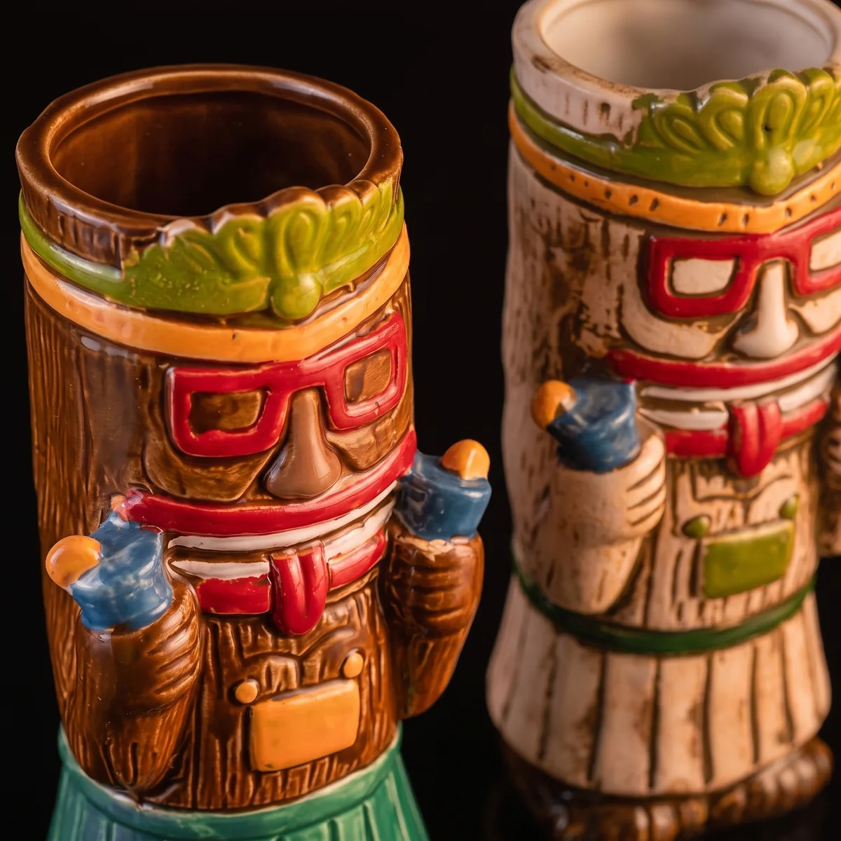Tiki mugs with glasses 500 ml, set of 2, three-quarter view