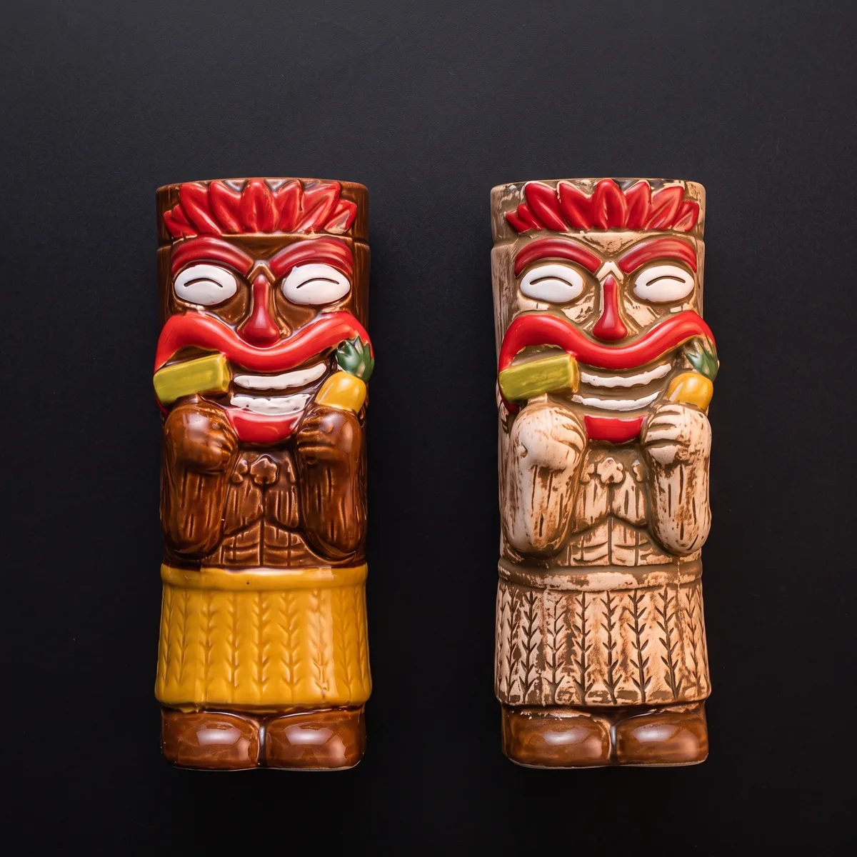 Red-headdress chief tiki mugs 450 ml, set of 2, top view