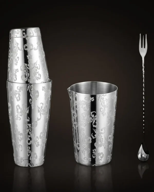 Engraved Boston set 3 pieces, Lavender pattern, three-quarter view