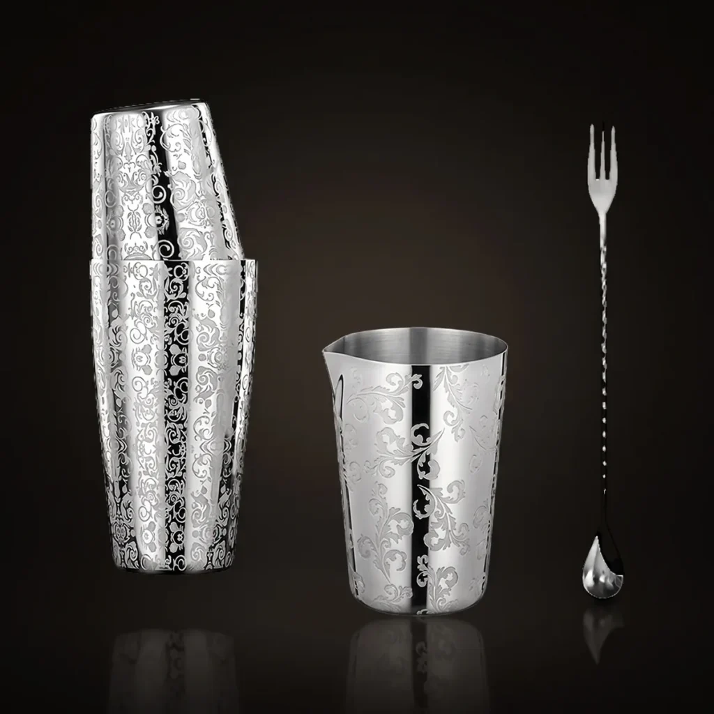 Engraved Boston set 3 pieces, Royalty pattern, front view