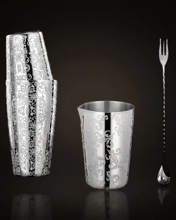 Engraved Boston set 3 pieces, Royalty pattern, front view