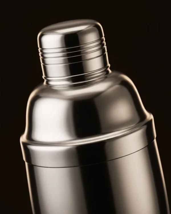 Stainless steel cobbler shaker 350 ml, three-quarter view