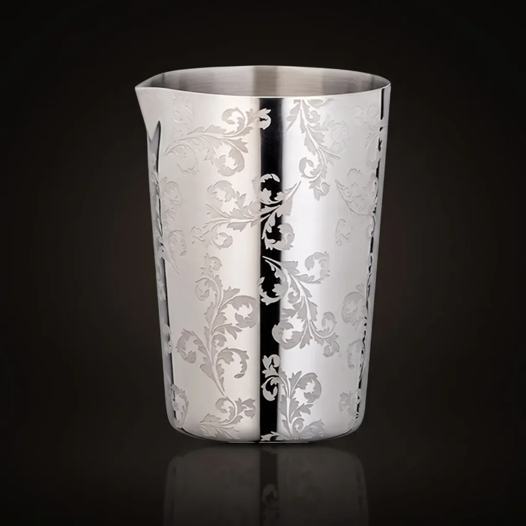 Engraved shaker tin 480 ml, front view