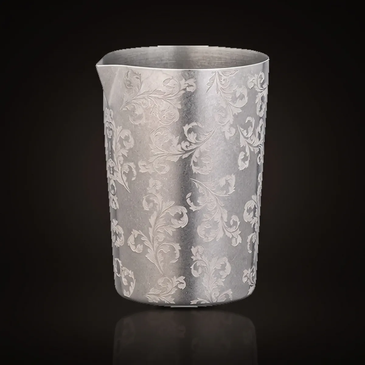 Engraved antique-finish shaker tin 480 ml, front view